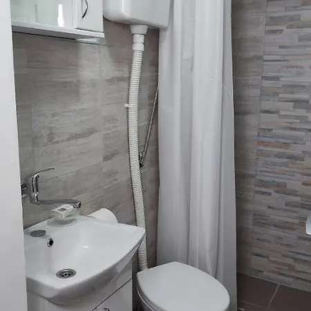 Airport Air Appartement *